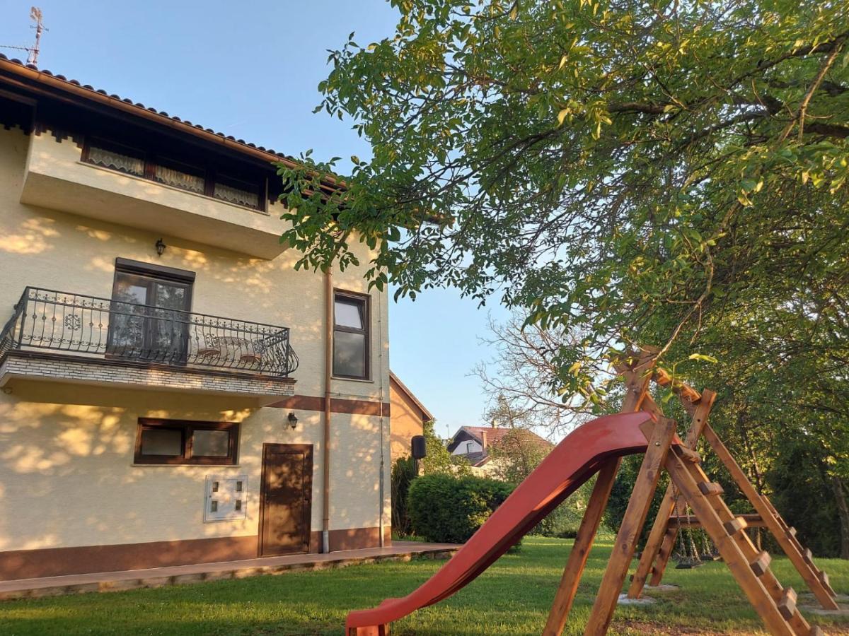 Apartman Nada Ozalj Exterior foto